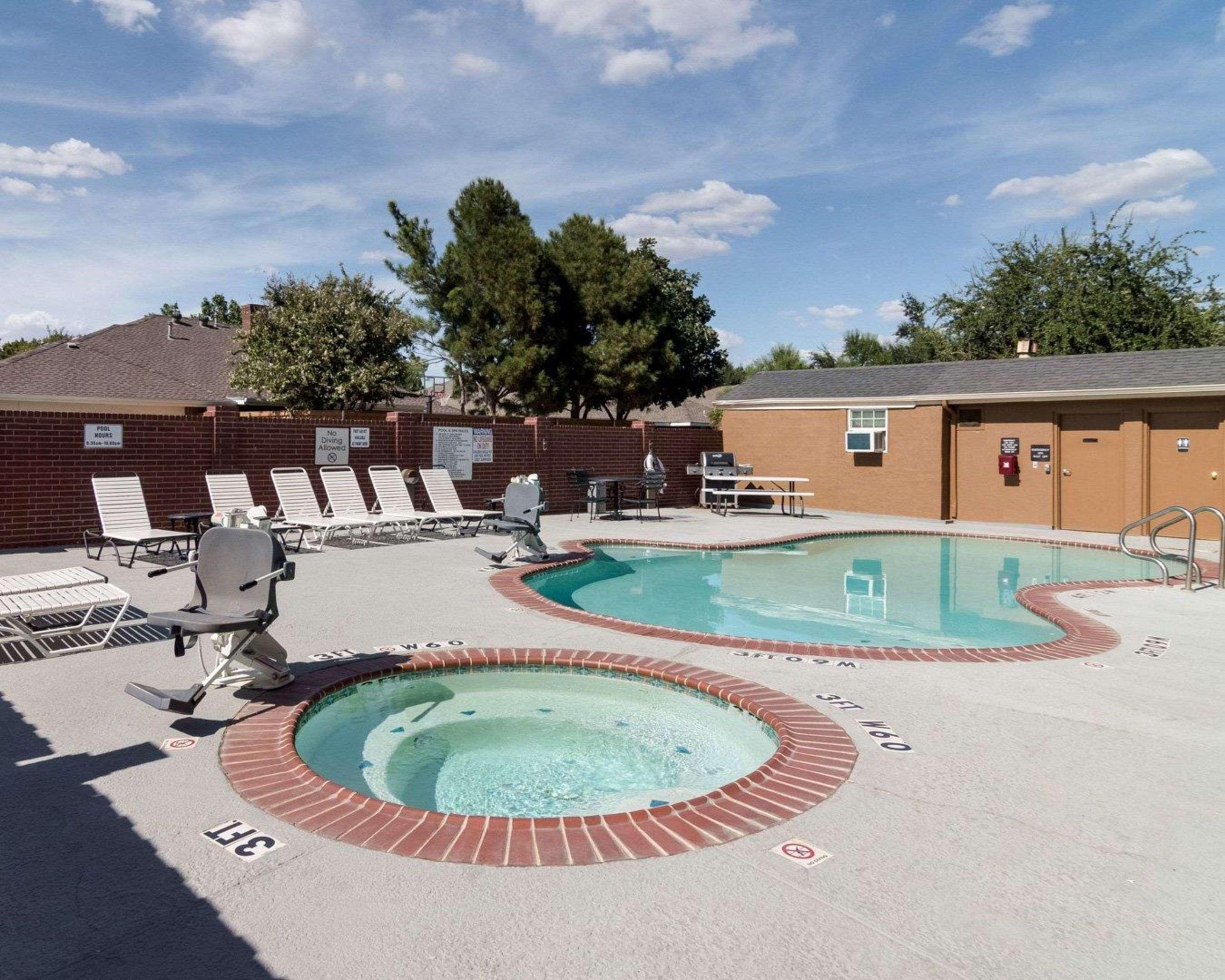 Quality Suites Midland North Loop 250 Exterior foto